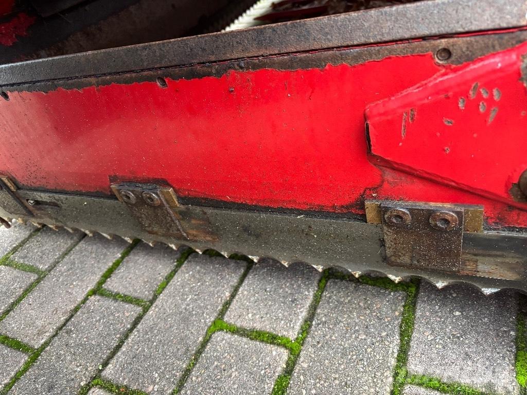 Trioliet TU 195 Desmenuzadoras, cortadoras y desenrolladoras de pacas