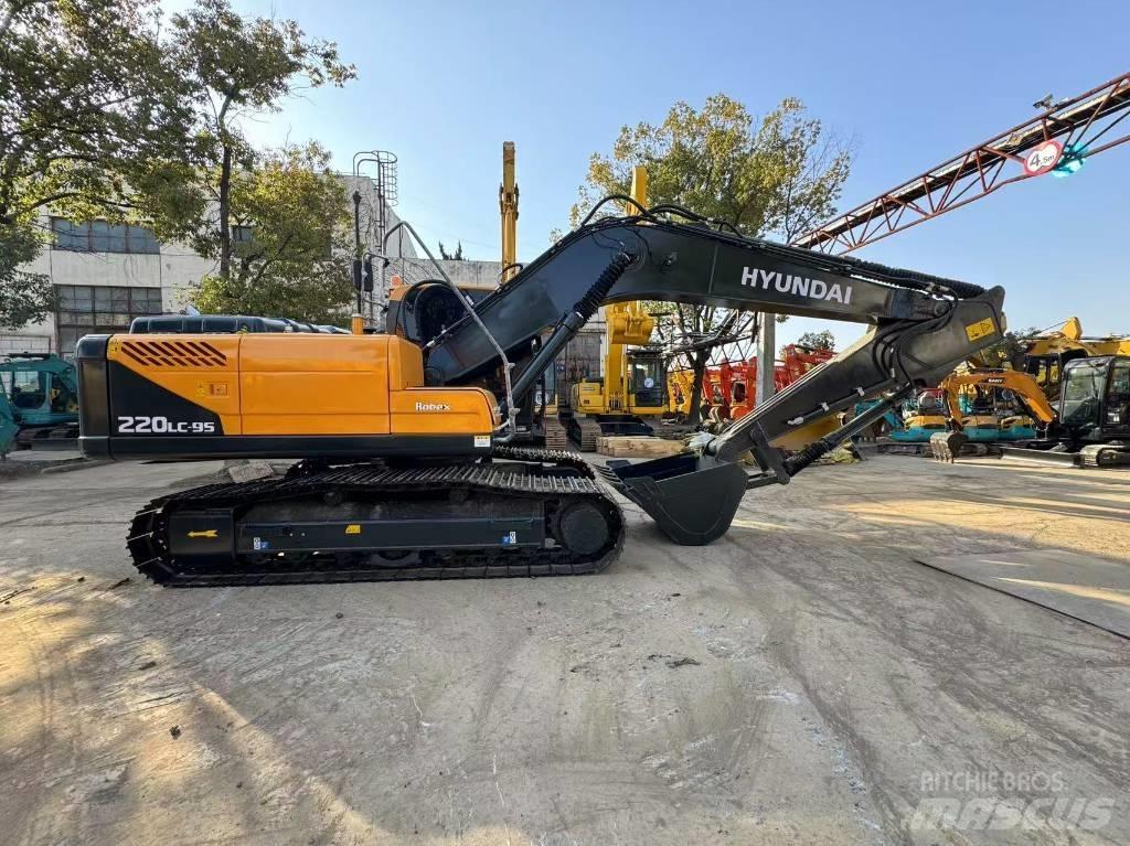Hyundai 220LC -9S Excavadoras de cadenas