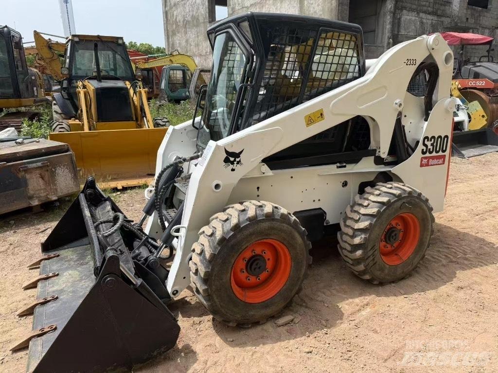 Bobcat S 300 Minicargadoras