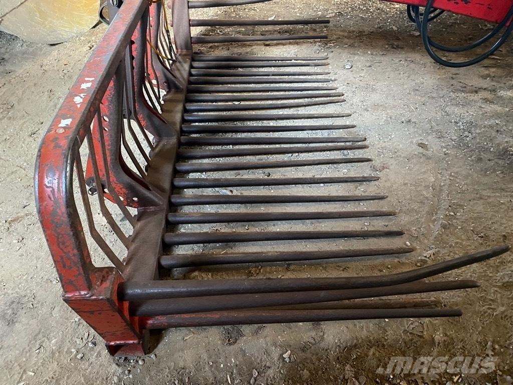  Stensvans kipbar Otros accesorios para tractores