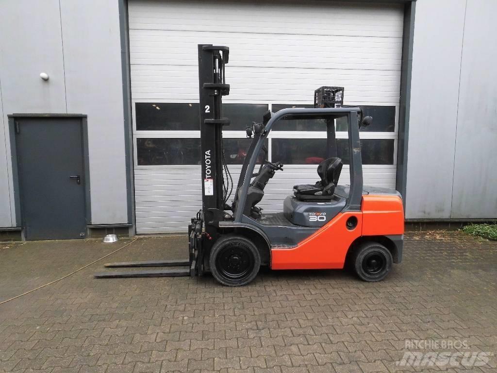 Toyota 02-8 FD 30 Carretillas diesel