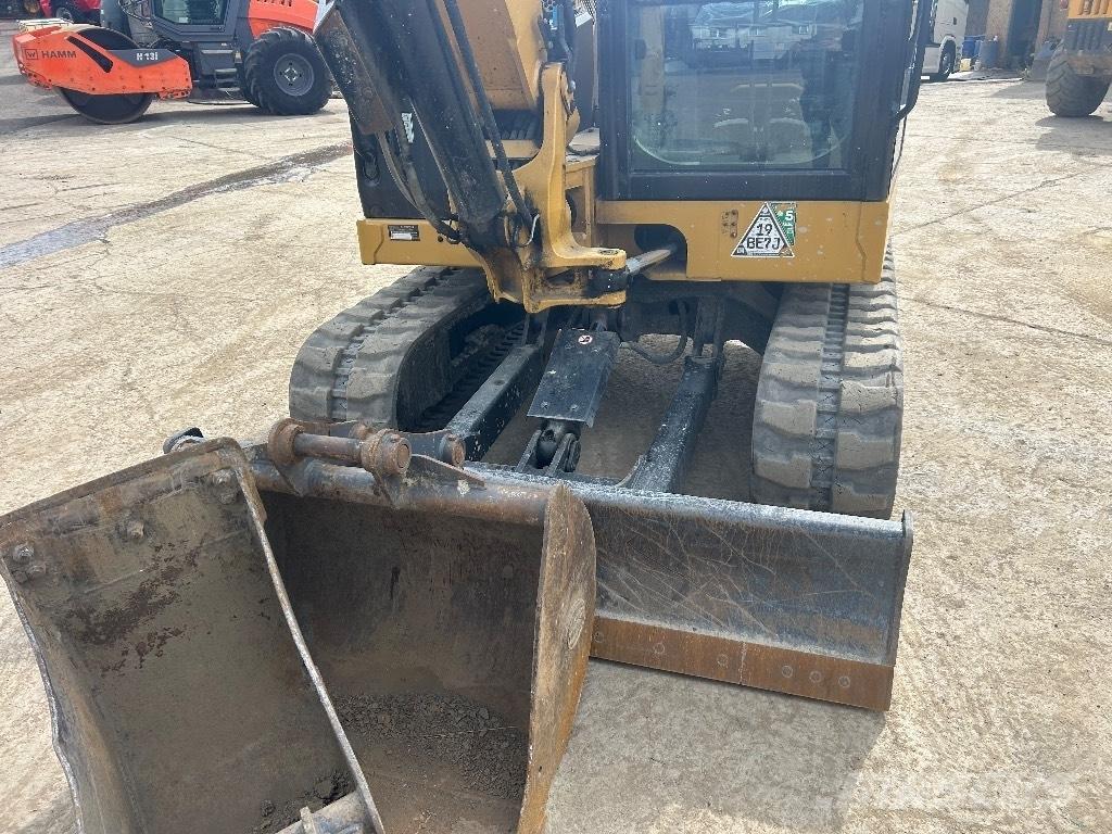 CAT 306 CR Mini excavadoras < 7t