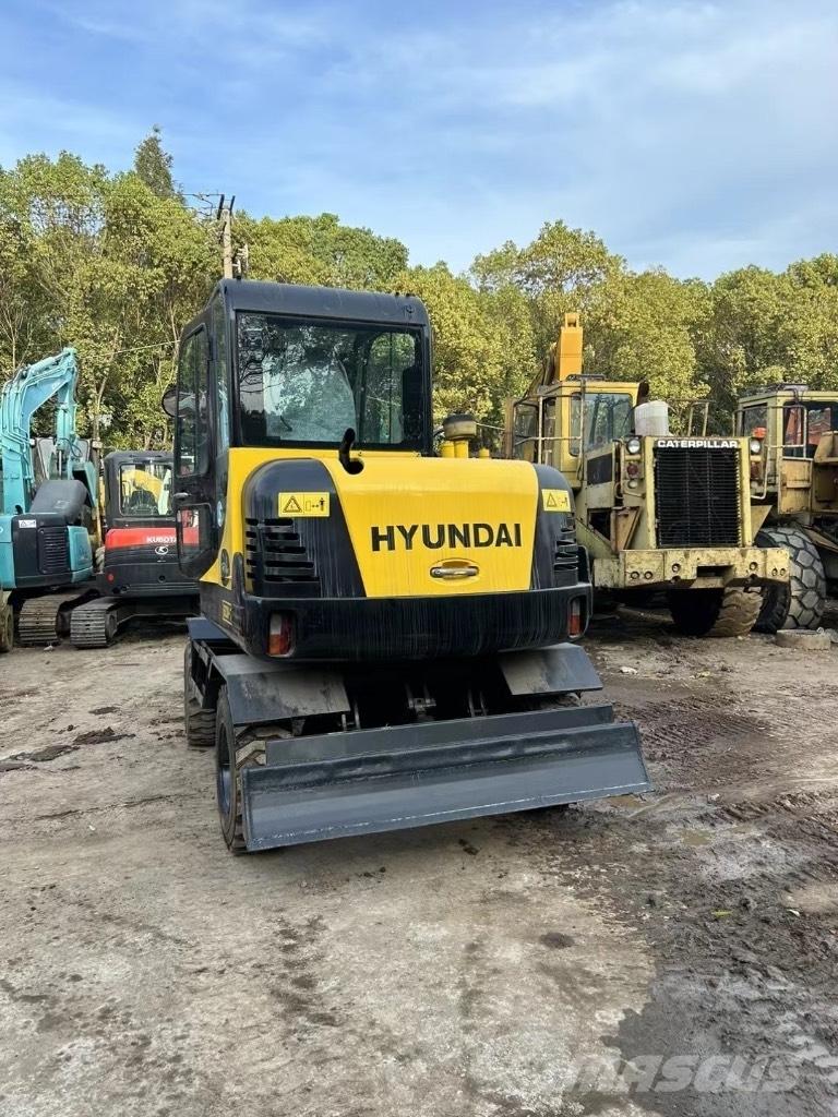 Hyundai 60 W-7 Excavadoras de ruedas