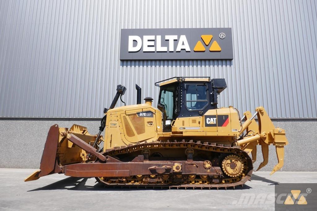 CAT D7E LGP Buldozer sobre oruga