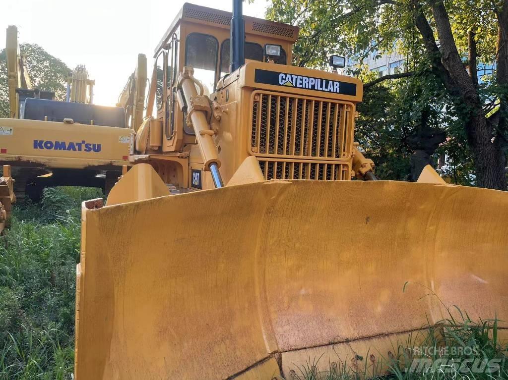 CAT D 7 G Buldozer sobre oruga
