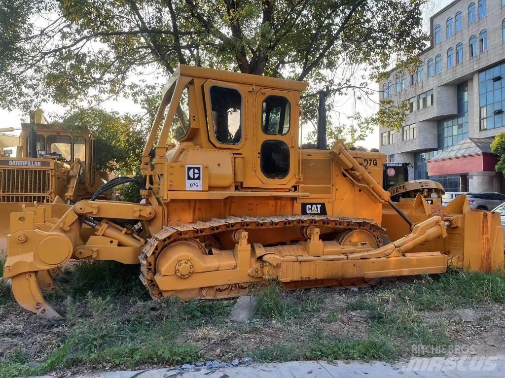 CAT D 7 G Buldozer sobre oruga