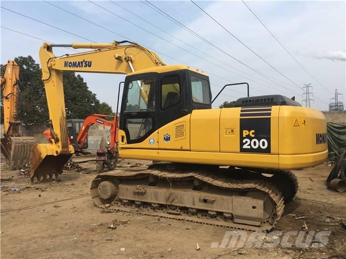 Komatsu PC 200-7 Excavadoras de cadenas