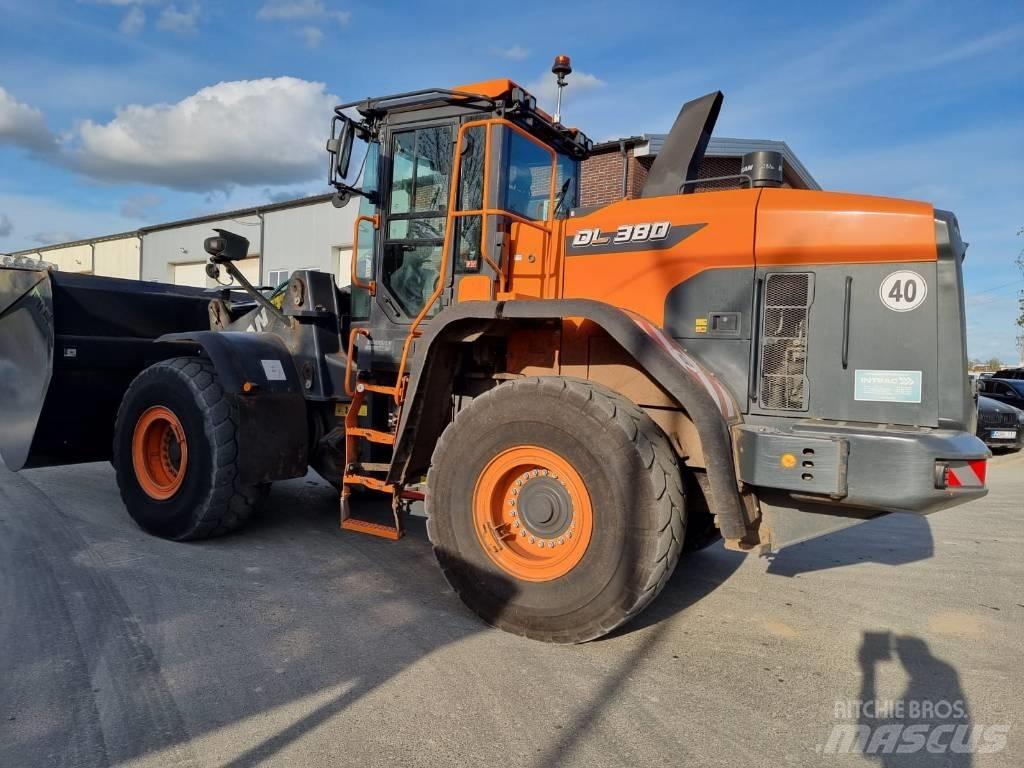 Doosan DL 380-7 Cargadoras sobre ruedas