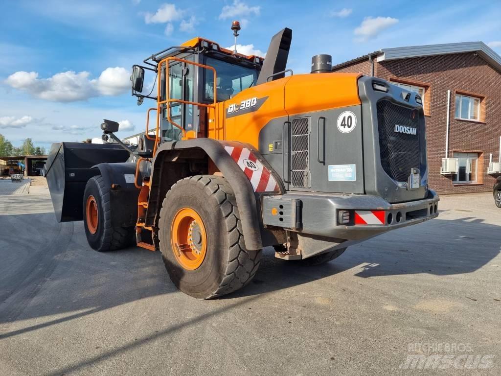 Doosan DL 380-7 Cargadoras sobre ruedas