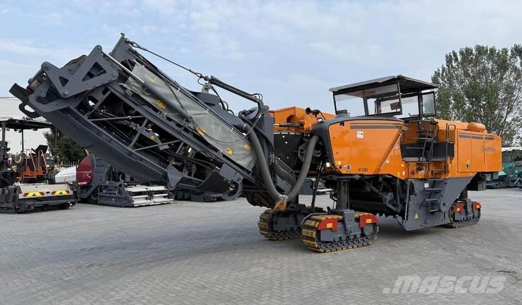 Wirtgen W 250i Máquinas moledoras de asfalto en frío