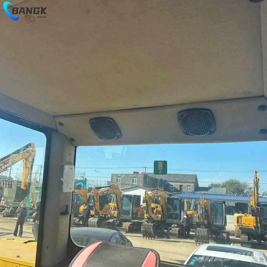 Komatsu PC 70-8 Excavadoras de cadenas