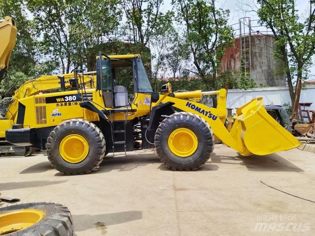 Komatsu WA 380 Cargadoras sobre ruedas