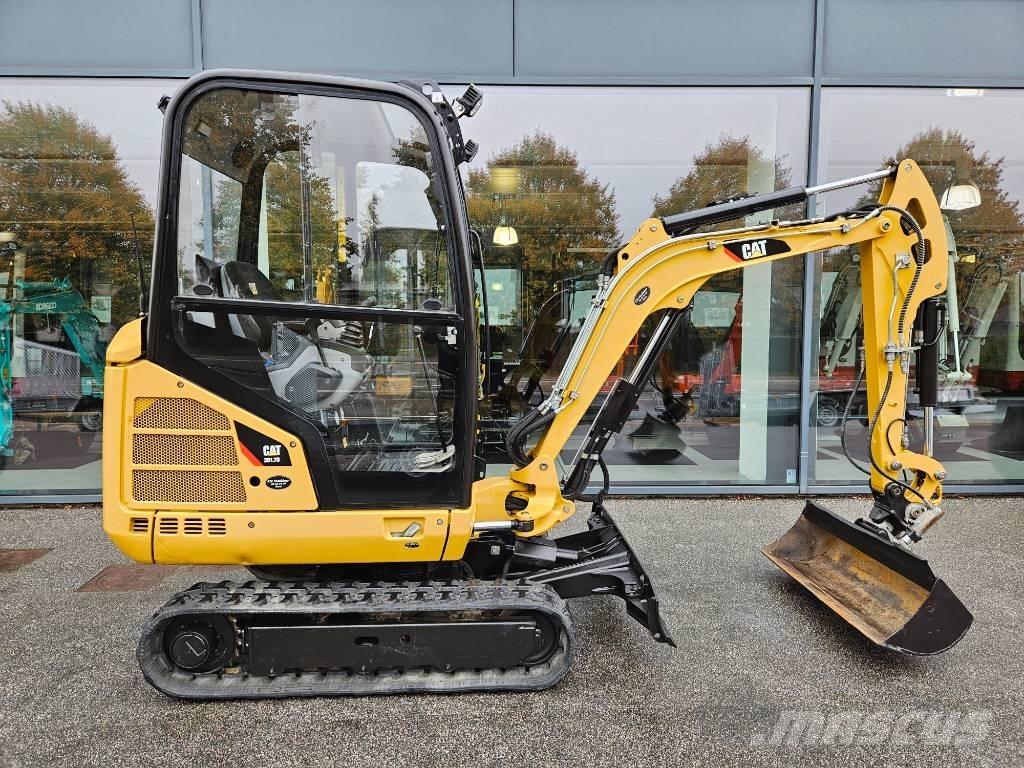 CAT 301.7 D Mini excavadoras < 7t