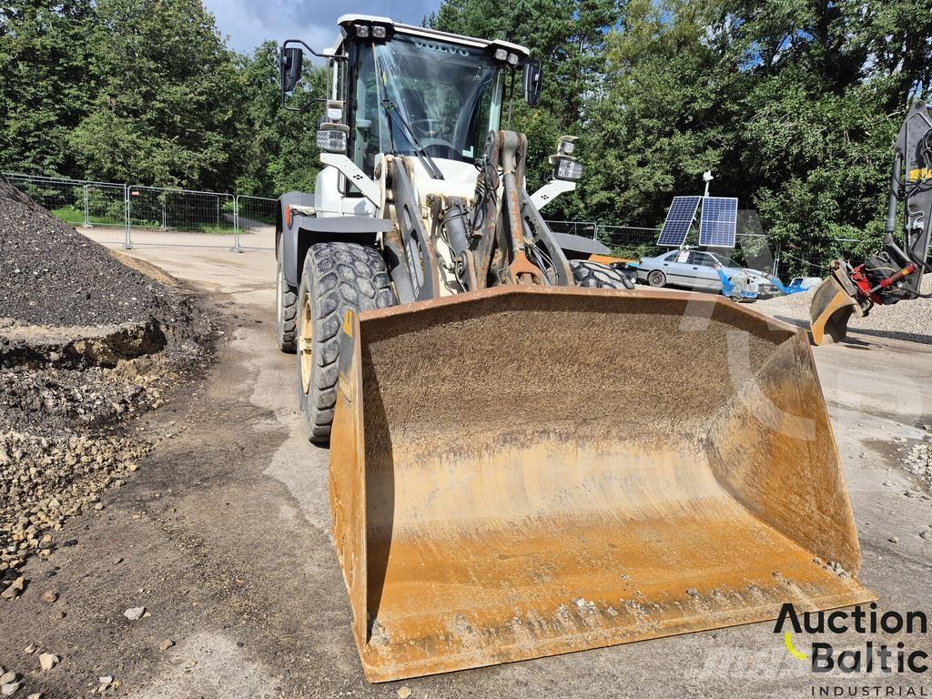 Volvo L 90 Cargadoras sobre ruedas