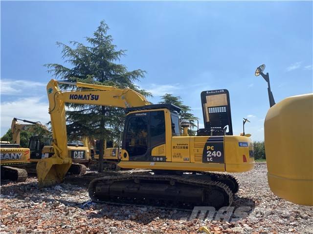 Komatsu PC 240-8 Excavadoras de cadenas