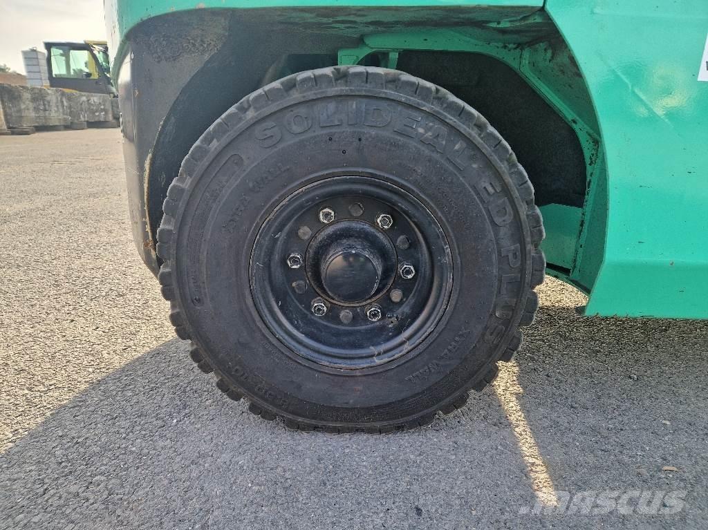 Mitsubishi FD30N Carretillas retráctiles
