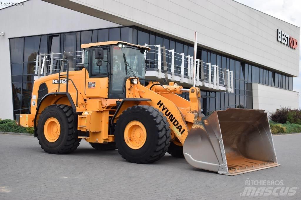Hyundai HL 965 Cargadoras sobre ruedas