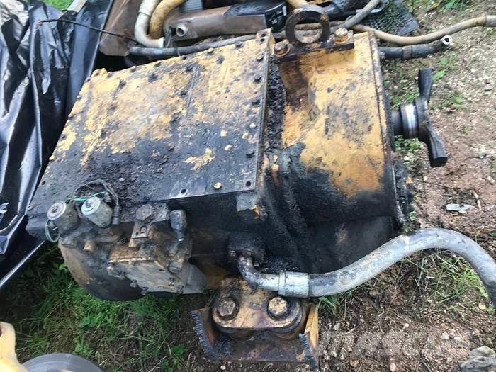 CAT 763 Transmisión