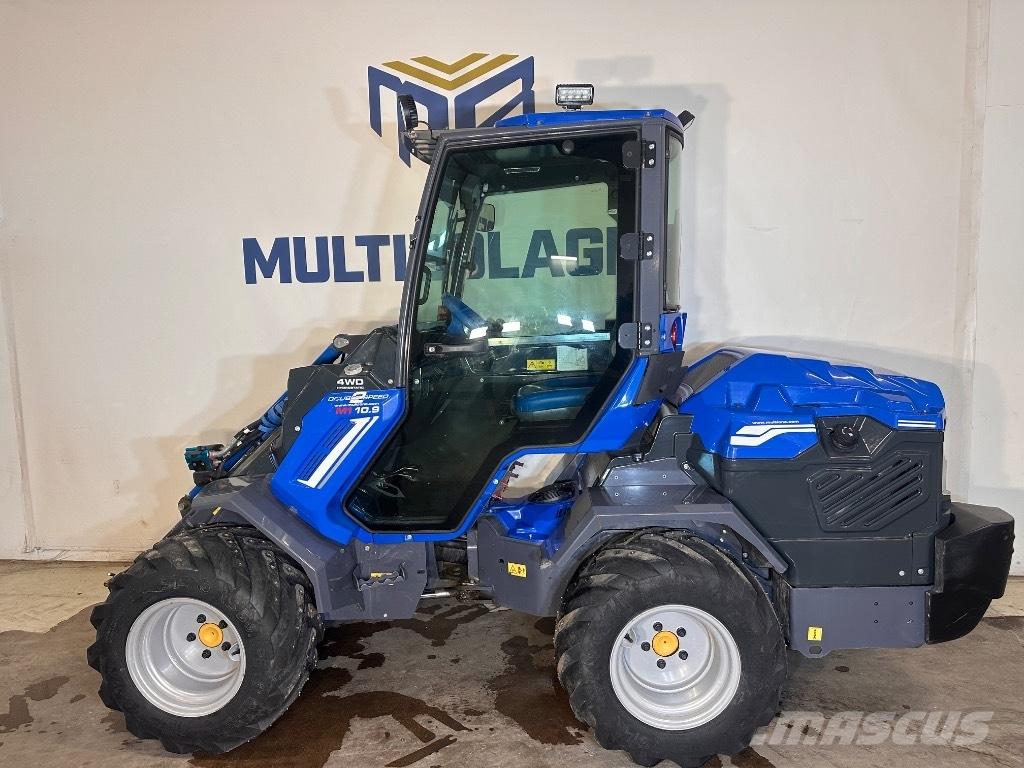 Multione 10.9 Minicargadoras