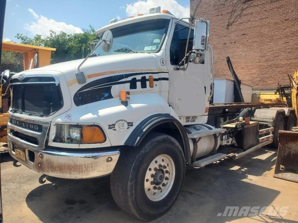 Sterling LT 9500 Camiones con gancho
