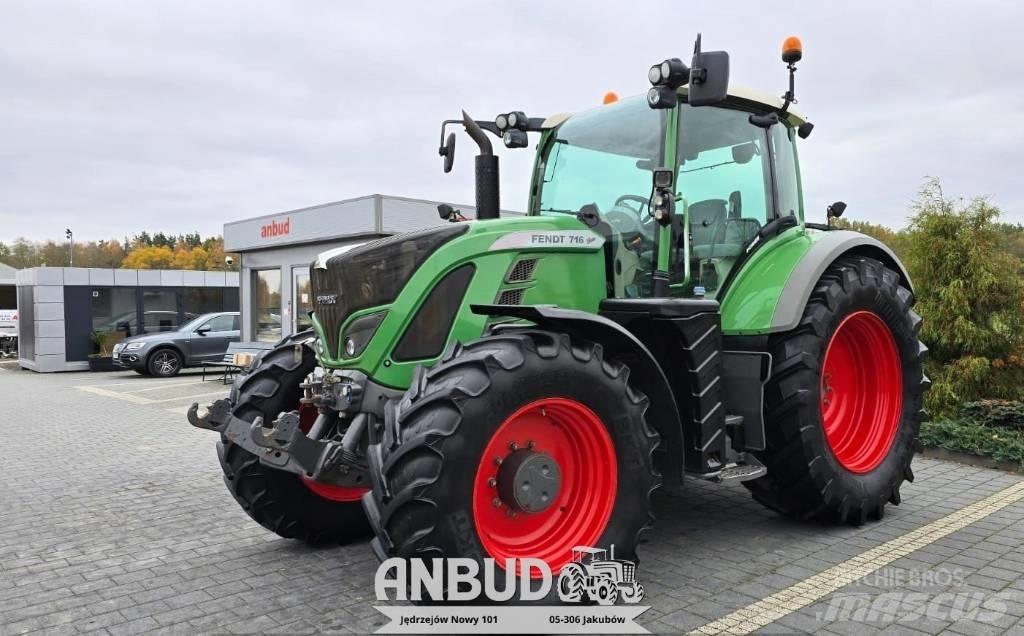 Fendt 716 Vario S4 Tractores