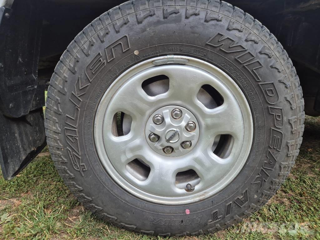 Nissan Navara Furgonetas caja abierta