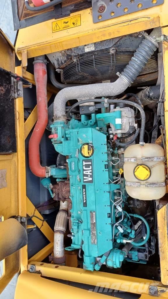 Volvo EC 180 C L Excavadoras de cadenas