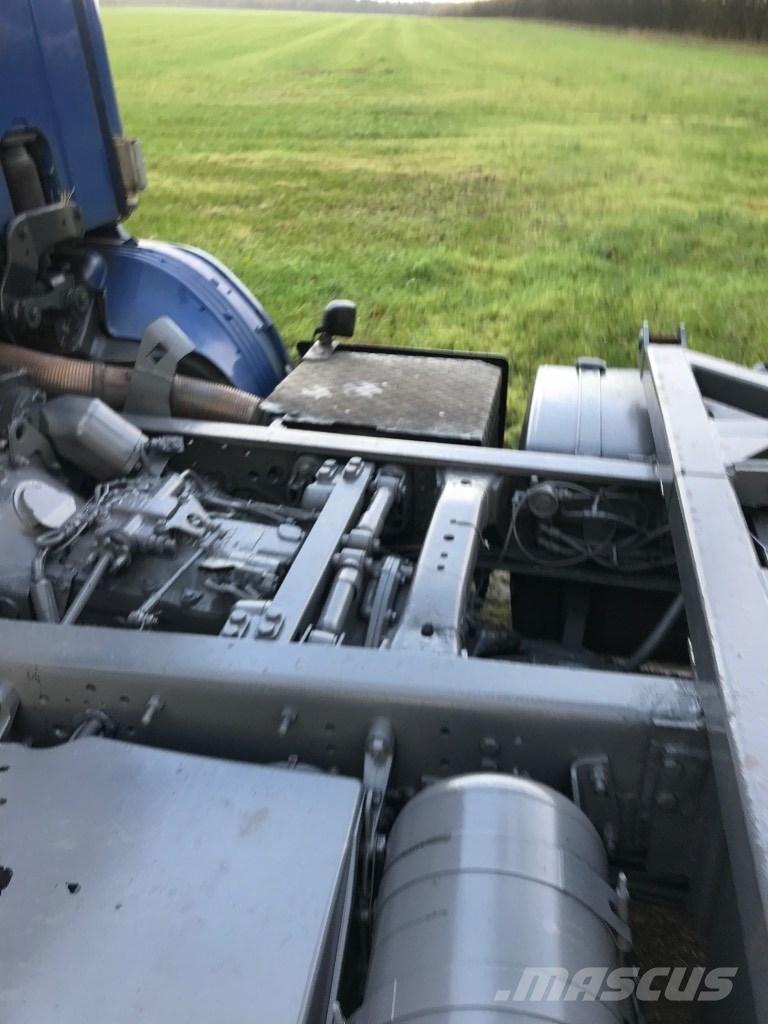 Scania g 124 400 Camiones con gancho