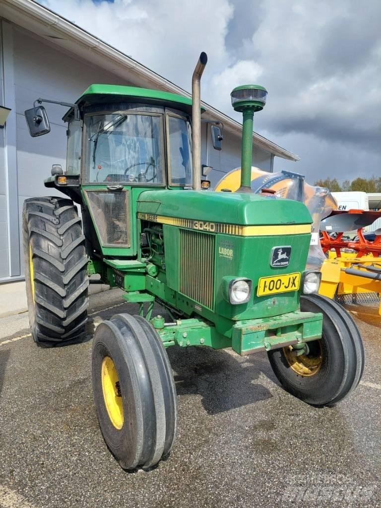 John Deere 3040 Tractores