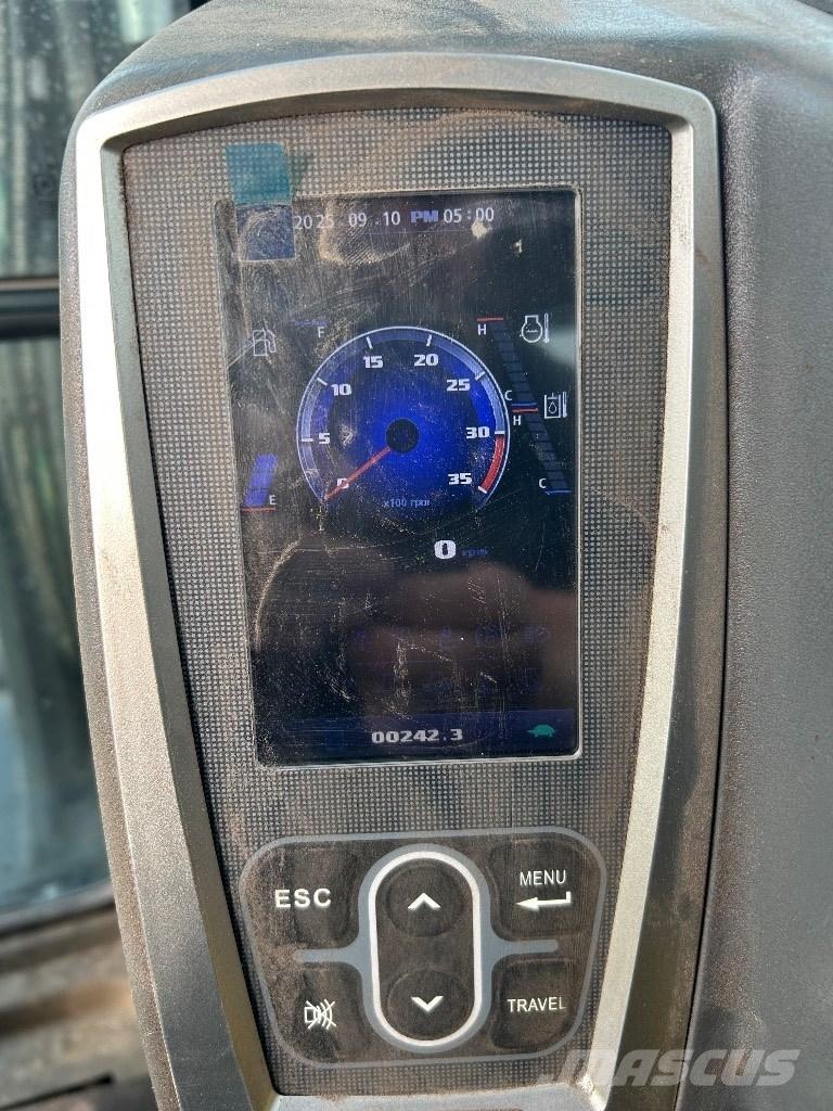 Hyundai HX 55 Excavadoras de cadenas