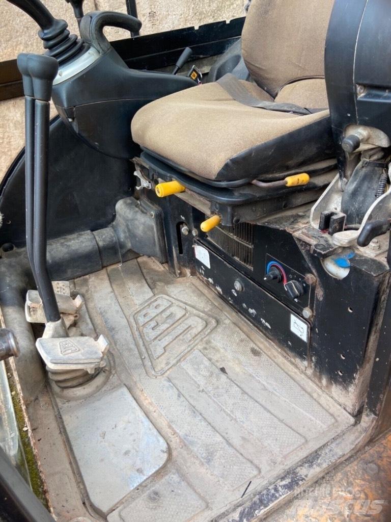 JCB 8025 ZTS Mini excavadoras < 7t