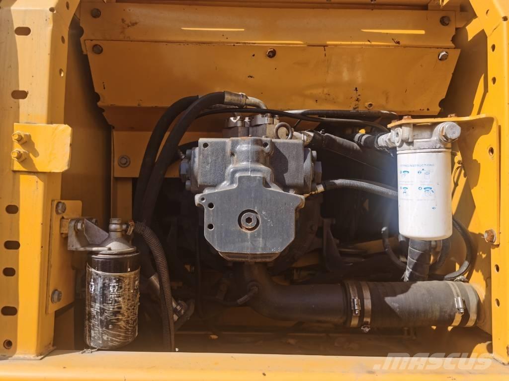 Komatsu PC 220-7 Excavadoras de cadenas