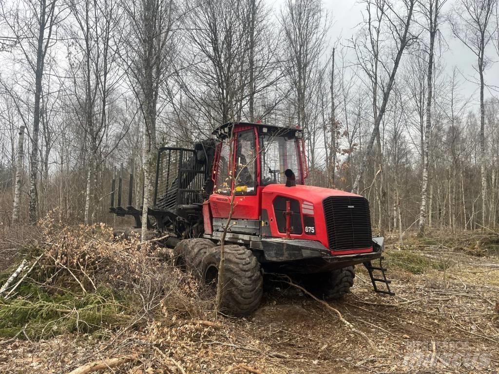 Komatsu 875 Autocargadoras