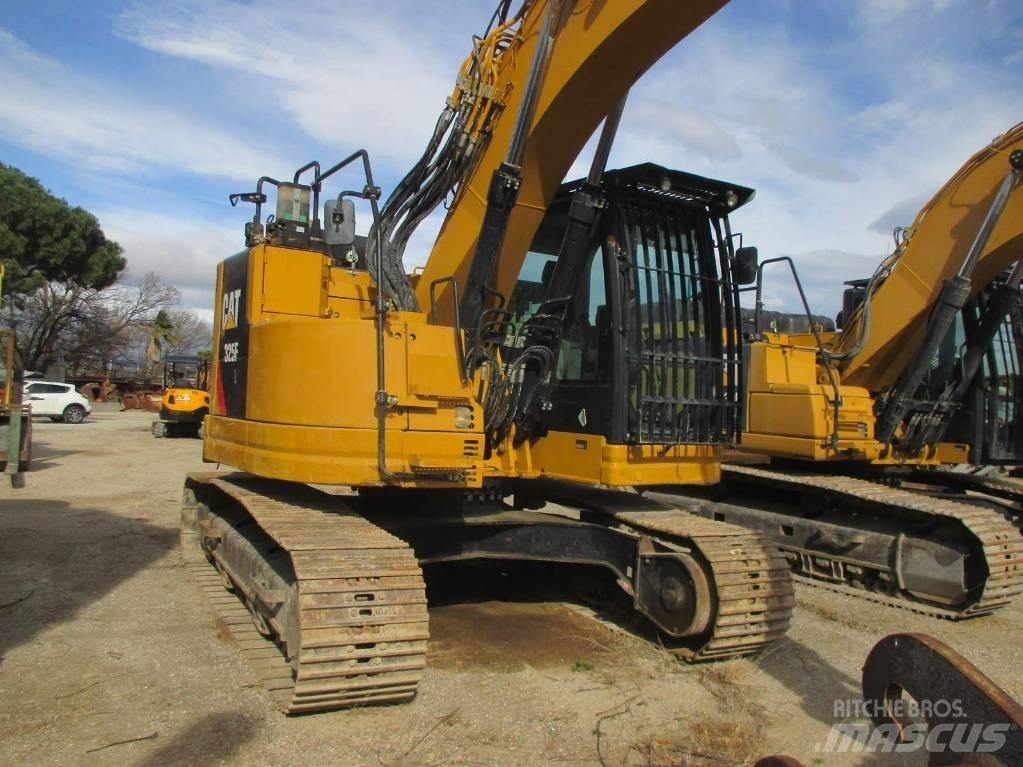 CAT 325 F LCR Excavadoras de cadenas