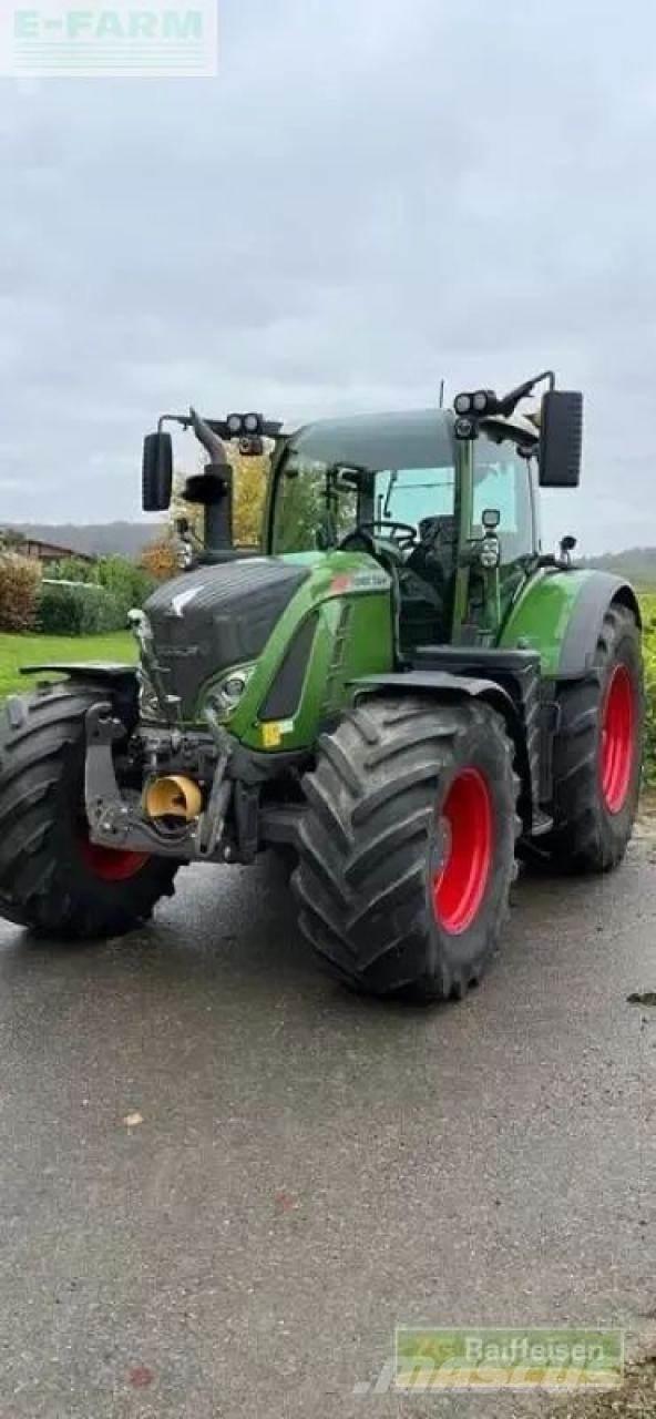 Fendt 724 vario Tractores