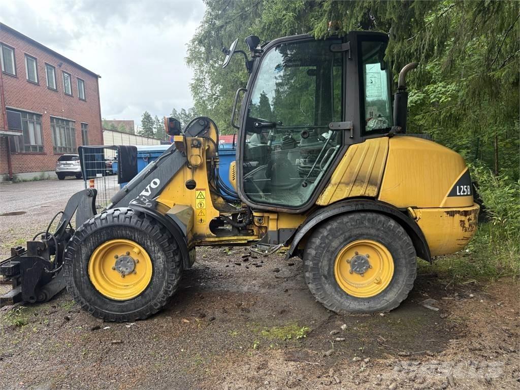 Volvo L 25 B Cargadoras sobre ruedas