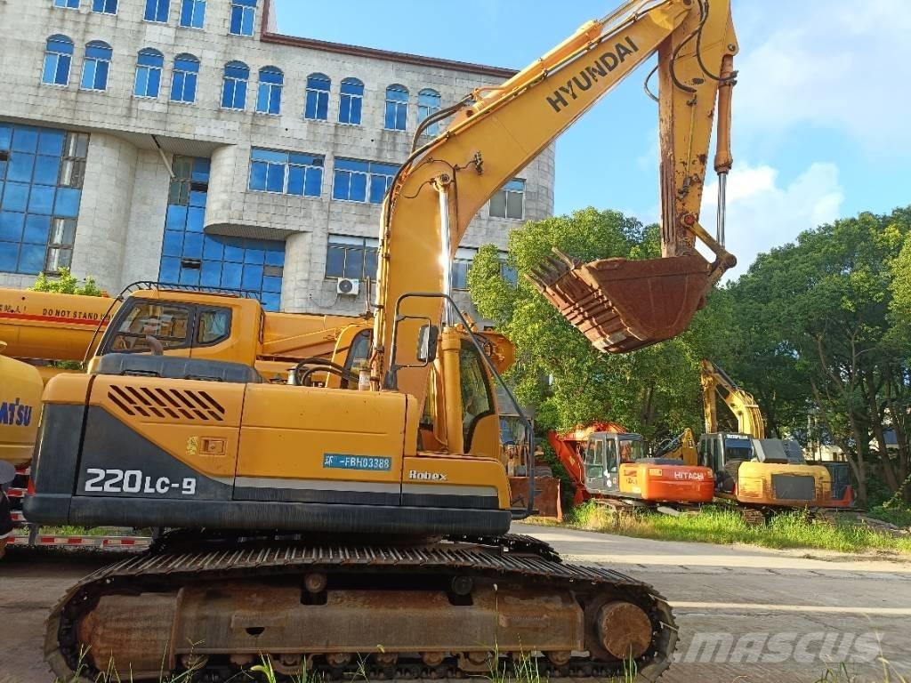 Hyundai R220LC-9 Excavadoras de cadenas