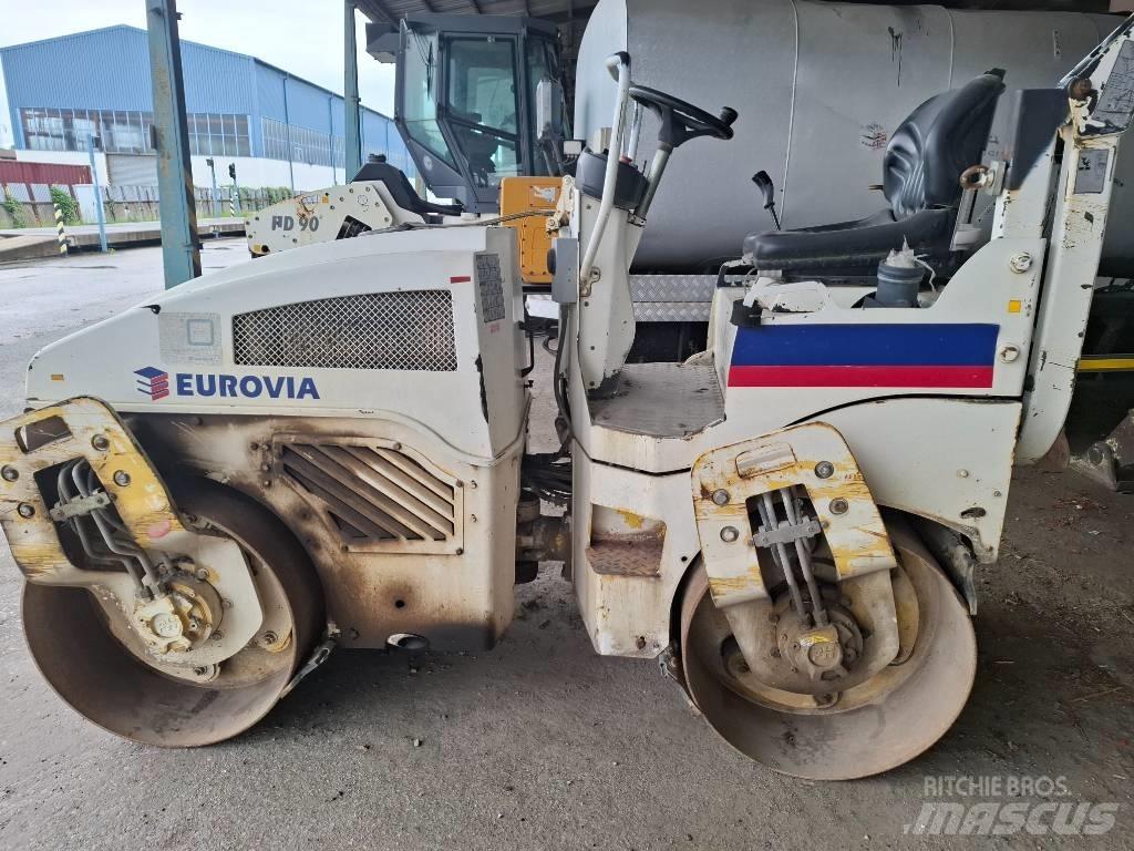 Bomag BW 120 AD-4 Rodillos de doble tambor