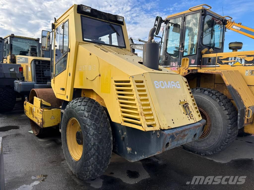 Bomag D177D-3 Rodillos de un solo tambor