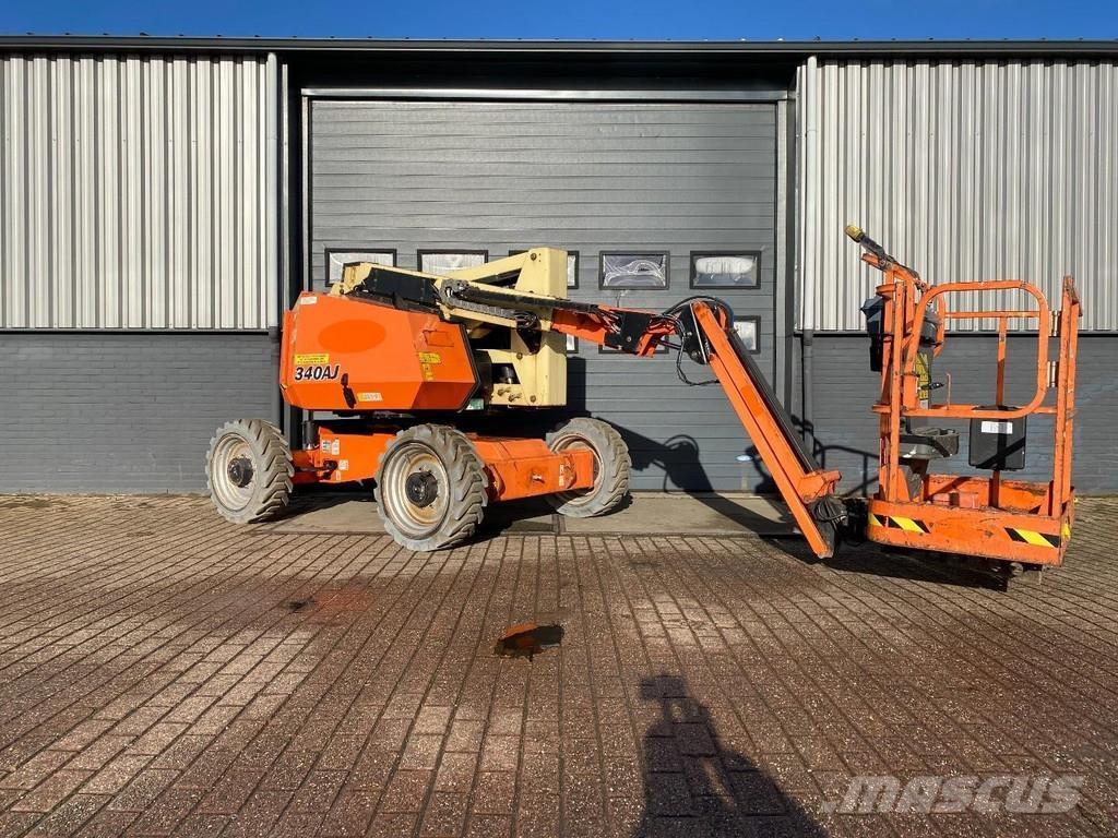 JLG 340AJ Plataforma de trabajo articulada