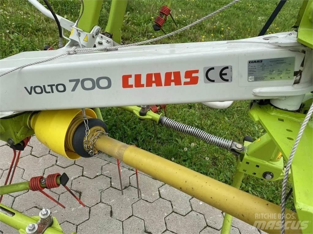 CLAAS VOLTO 700 Rastrillos y henificadores
