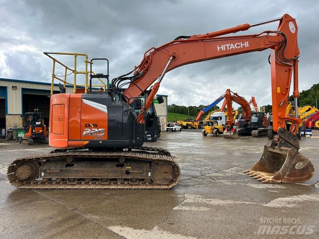 Hitachi ZX225 USLC-7 Excavadoras de cadenas