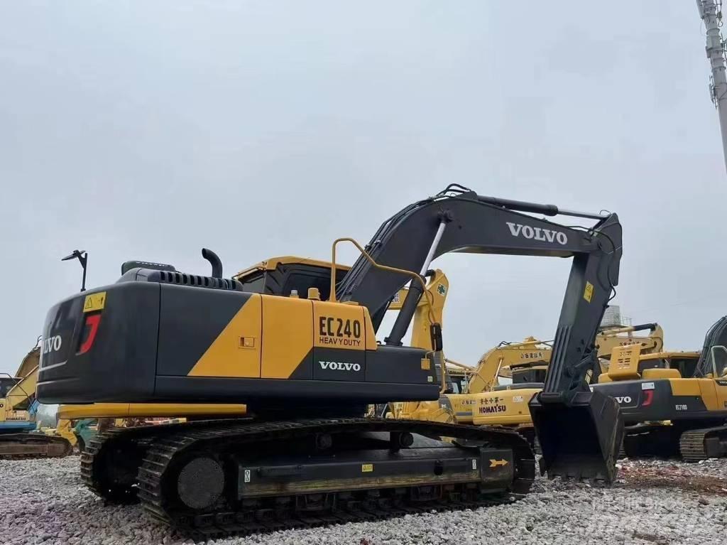 Volvo EC 240 Excavadoras de cadenas