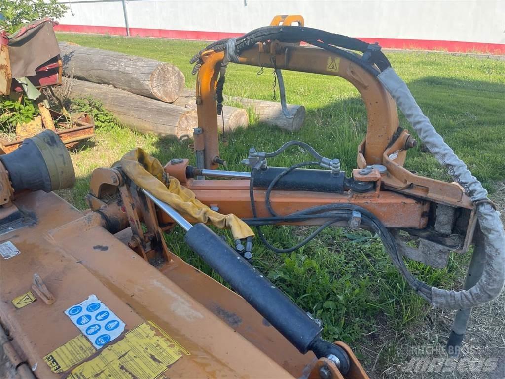Berti B 180 Segadoras y cortadoras de hojas para pastos