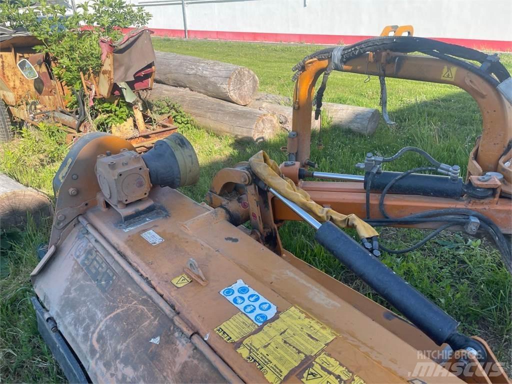 Berti B 180 Segadoras y cortadoras de hojas para pastos