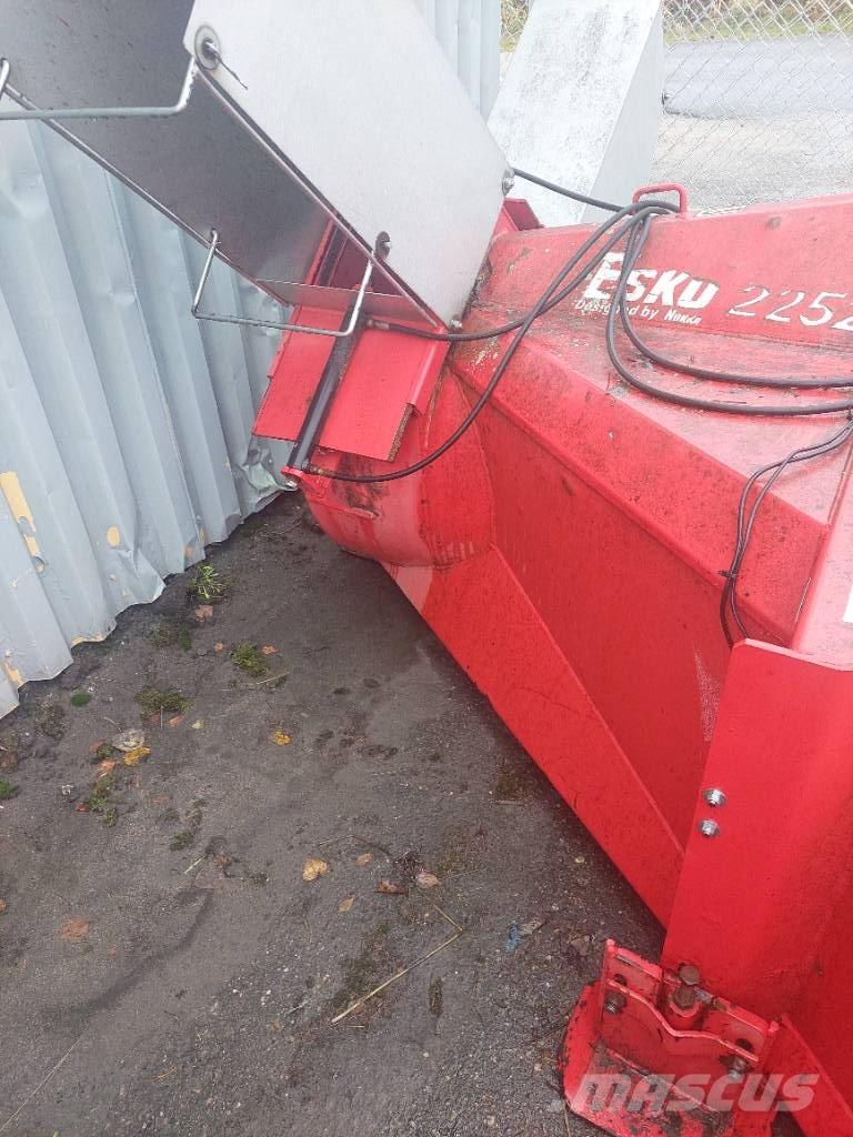 Esko 2252 H Fresadoras quitanieves