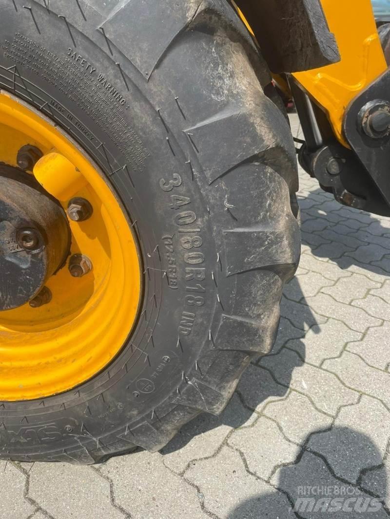 JCB 525.60 Carretillas telescópicas