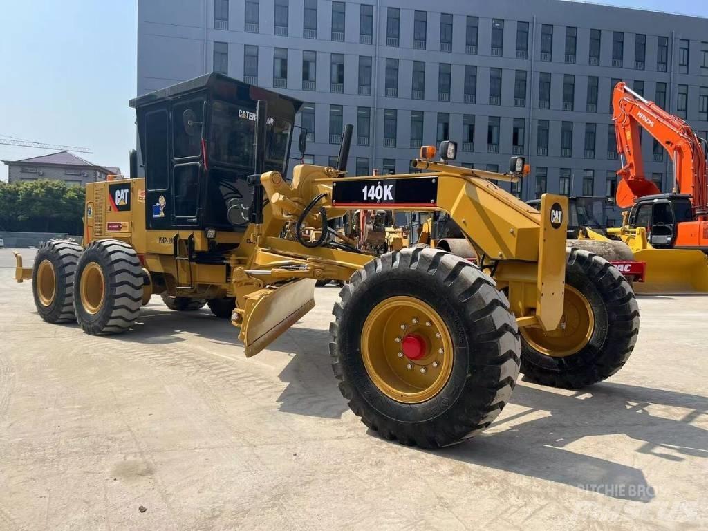 CAT 140 K Motoniveladoras