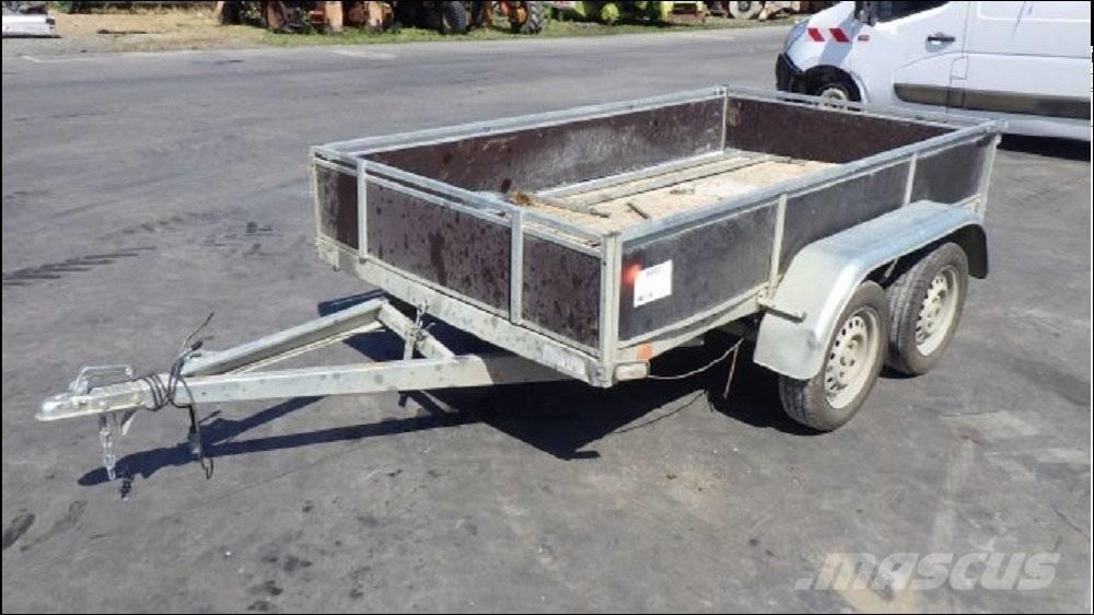  TRIGANO B05256 Vehículos de enganche