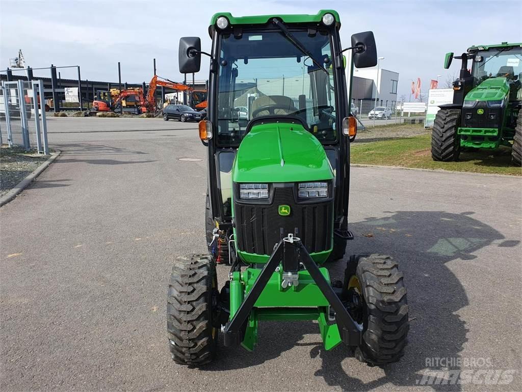 John Deere 2026R Tractores compactos